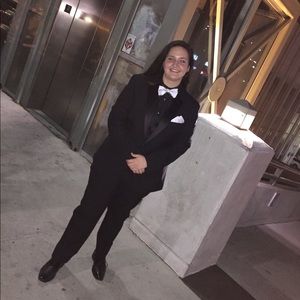 Meet your Posher, Robyn